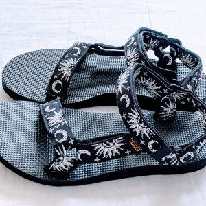 Teva Sun & Moon Sandals